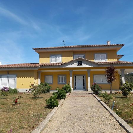 Villa Casa Do Vale à Vila Flor Extérieur photo